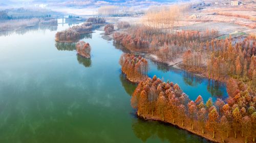 Tianquanhu Scenic Area