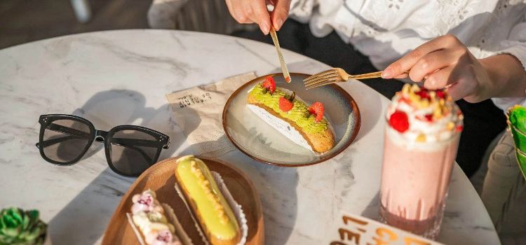 L'eclair de Genie
