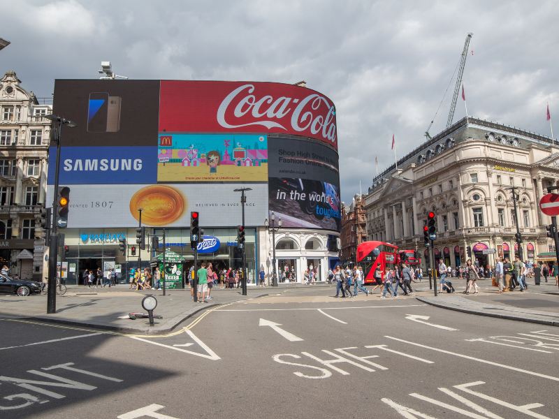 Piccadilly Circus