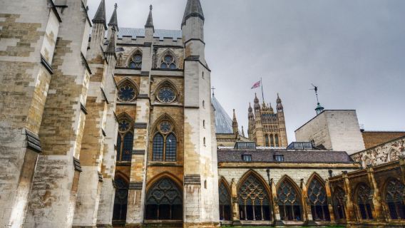 英國倫敦希思羅機場一日遊【英國倫敦各機場接駁服務/24h接機