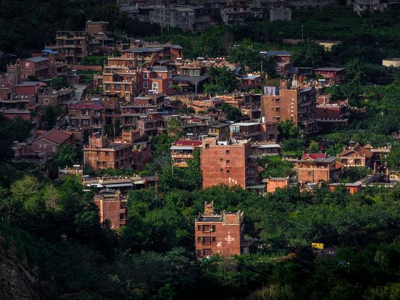 Baishi Qiang Village