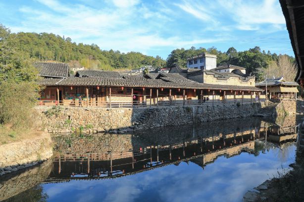 四坪村