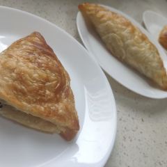 J.H. Lovely Sweets (North Indian Vegetarian) User Photo