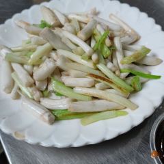 老天井小吃 User Photo