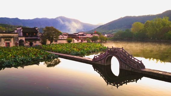 Huangshan Private Guided Half-Day Tour Hongcun