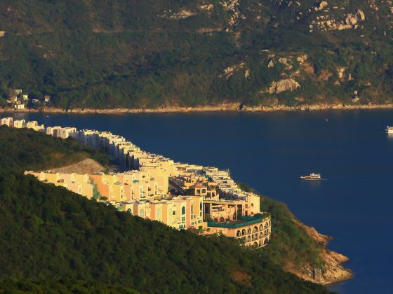 Tsz Lo Lan Shan Path