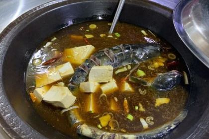 胡老大铁锅炖