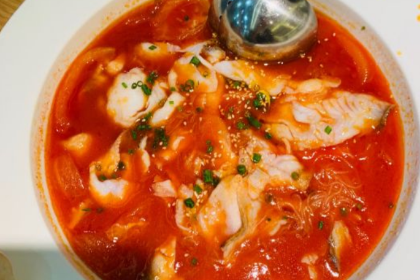 膜拜鲈渔酸菜鱼(廉江店)