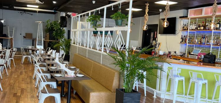 Alma Bistro - Norwalk