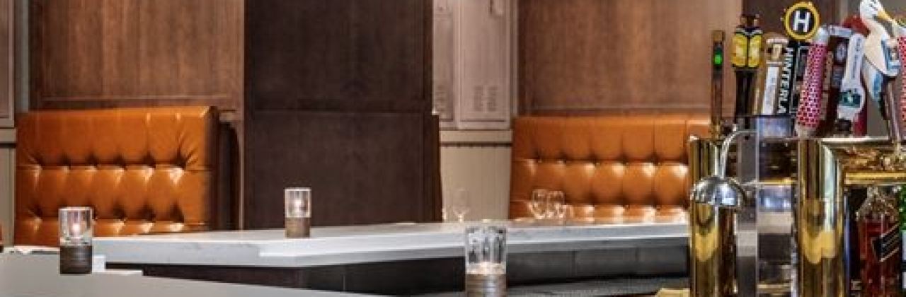 Poke The Bear Bar & Grill - Hotel Northland - Green Bay