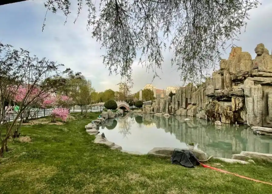 Hotels near Renmin Park