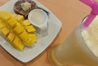 Raya Restaurant User Photo