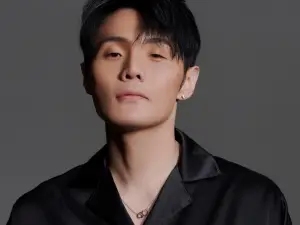 허페이 | Ronghao Li 월드 투어