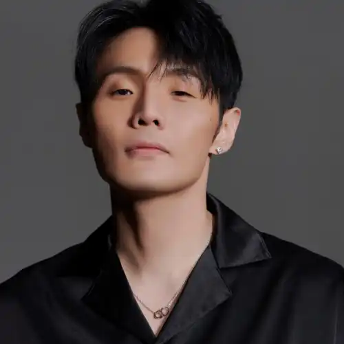 Zhengzhou | Ronghao Li World Tour