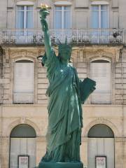 Statue of the Liberte