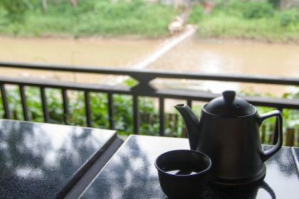 Dyen Sabai Restaurant and Bar