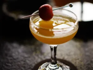 潯 Whisky·Cocktail·Coffee