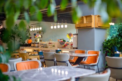 西藏木雅康桑富氧酒店(拉萨布达拉宫店)·木雅观景餐厅