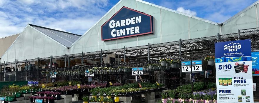 Lowe's Garden Center