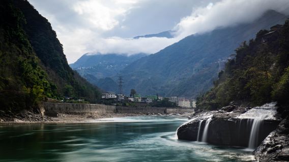 Nujiang Secret‑Realm Bay