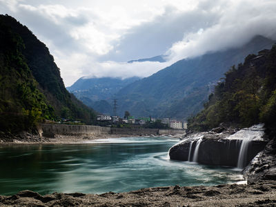 Nujiang Secret‑Realm Bay