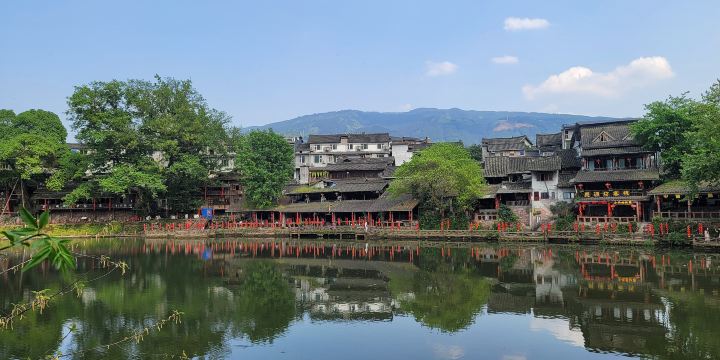Liu Jiang Ancient Town