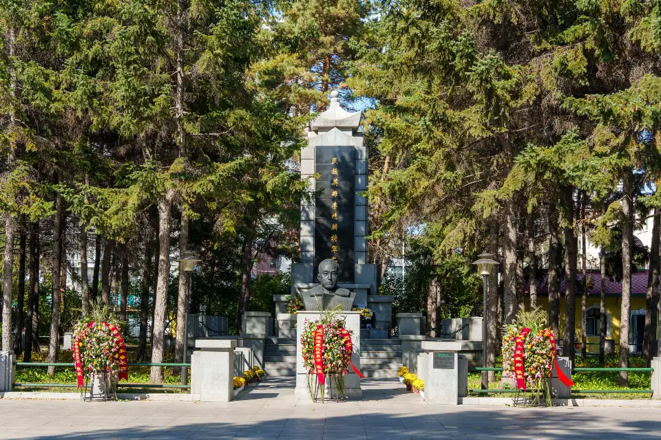 3_Zhaolin Park
