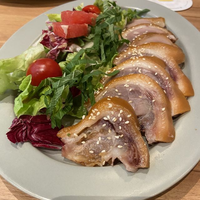 銅鑼灣揾到嘅超好食韓國餐廳，好有文青的感覺