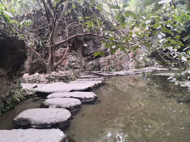 Huangguoshu Waterfall
