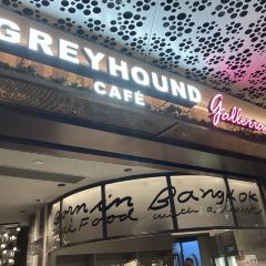 Greyhound Café Galleria (K11 Musea) User Photo