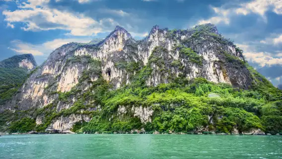 桂林漓江三星級遊船含單程接駁車 (不容錯過的桂林精華景點)