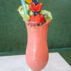 Avocado Fruit Lounge Cafe User Photo