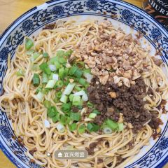 川滋味正宗川味面馆(龙德苑店) User Photo