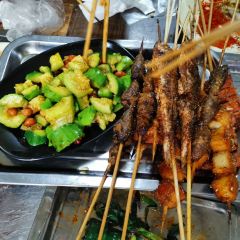 黄二烧烤小天鲜串吧(学院路店) User Photo