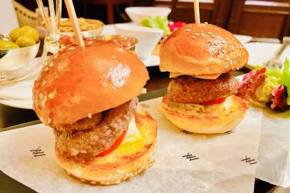 The BEEF Steakhouse & Bar