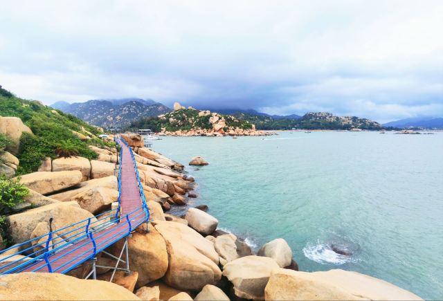 那琴半島地質海洋公園