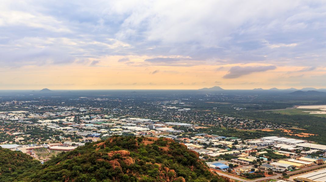 Victoria Falls to Gaborone Flights