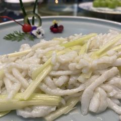 Longyilou User Photo