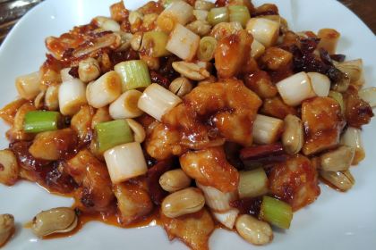 新桥东大酒店(建设路店)