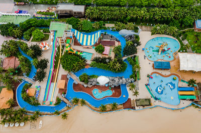 สวนน้ําทะเลเกาะไหหลิง