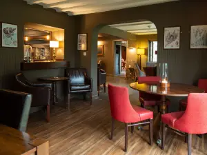 Pettifers Free House Hotel restaurant