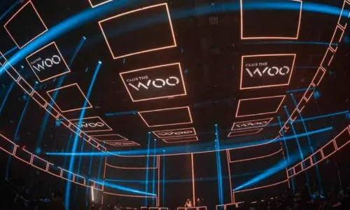 CLUB WOO