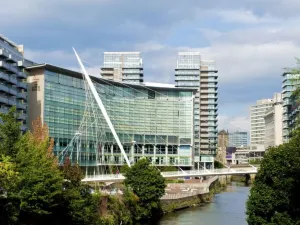THE RIVER RESTAURANT