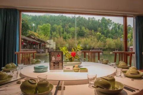 SAN BAO BIE YUAN REASTAURANT