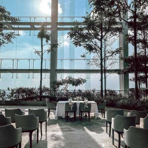 Artemis Grill & Sky Bar