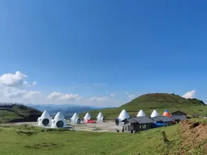 Starry Sky Camp - Wumeng Grassland