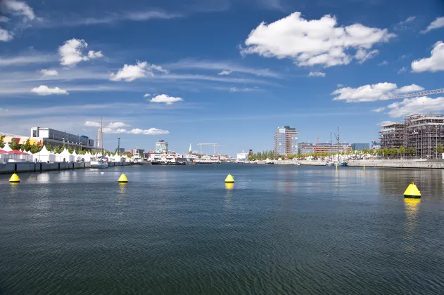 Hotels in Heiligenhafen With Parking