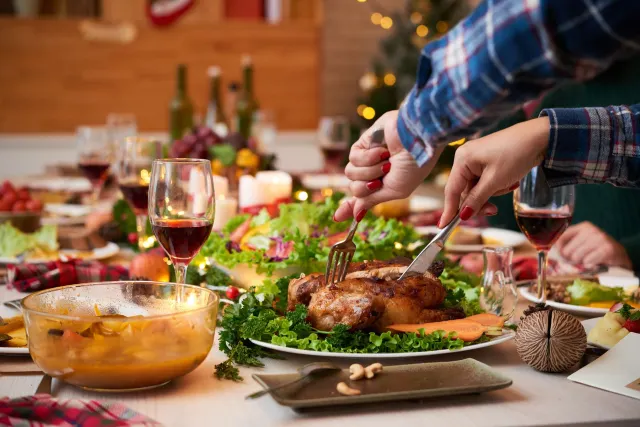 Beyond the Turkey: Thanksgiving Vacation Ideas & Family Traditions 2021