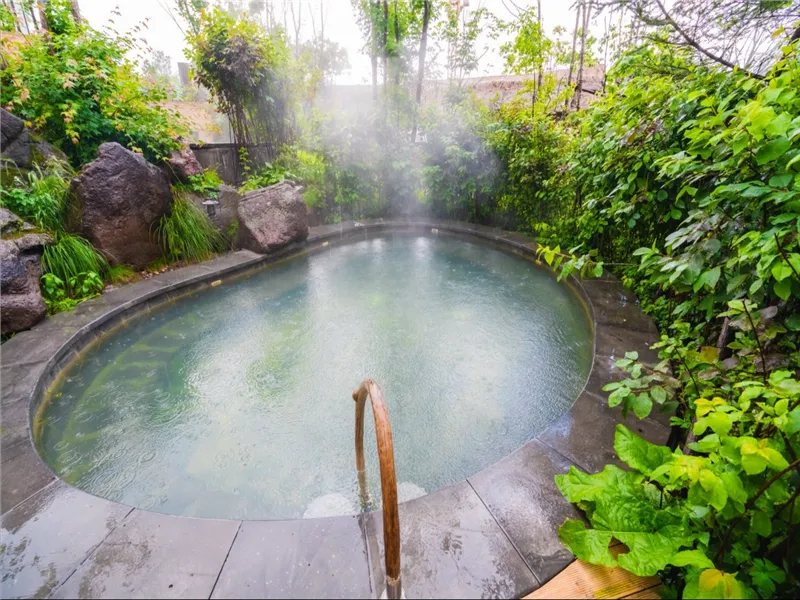 What to Do at Changbai Mountain (Hot Springs, Skiing, Rafting)