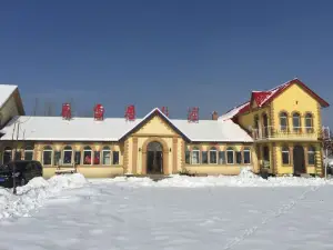 春雪居山庄